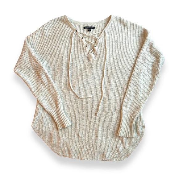 BUNDLE DEAL: Cream Lace Up American Eagle & Black Cold Shoulder H&M Sweaters - Picture 2 of 9